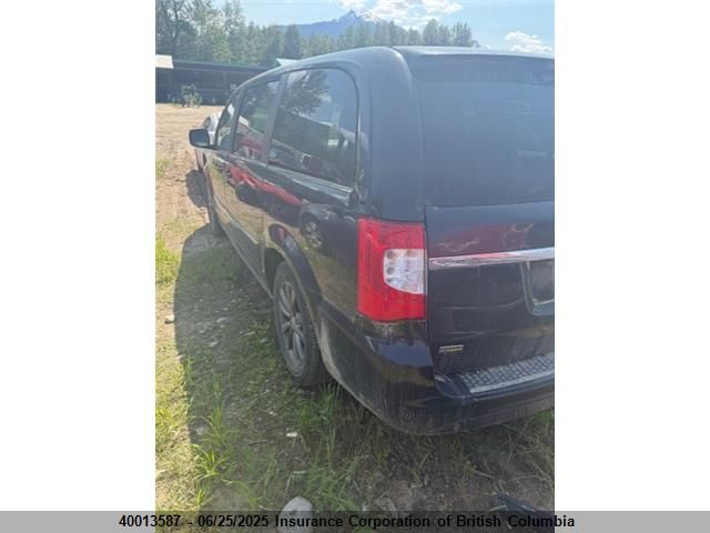2C4RC1HG1FR717494 Chrysler 2015