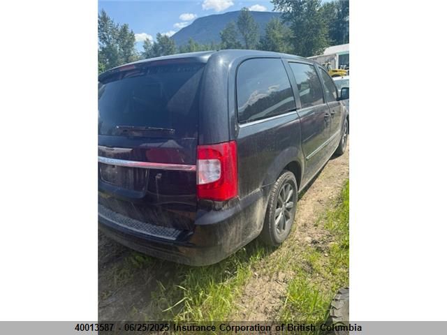 2C4RC1HG1FR717494 Chrysler 2015