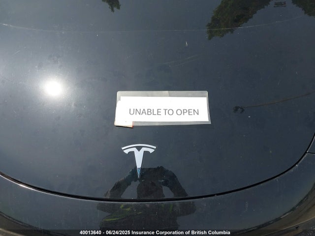 5YJ3E1EA6KF399801 Tesla MODEL 3