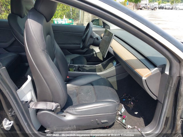 5YJ3E1EA6KF399801 Tesla MODEL 3