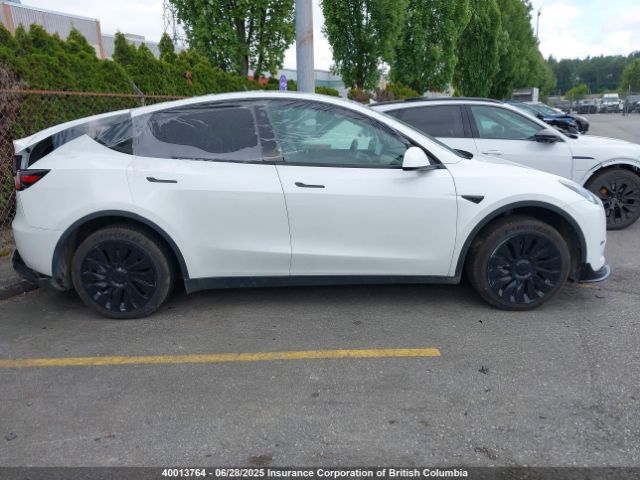 5YJYGDED2MF119435 Tesla Model Y
