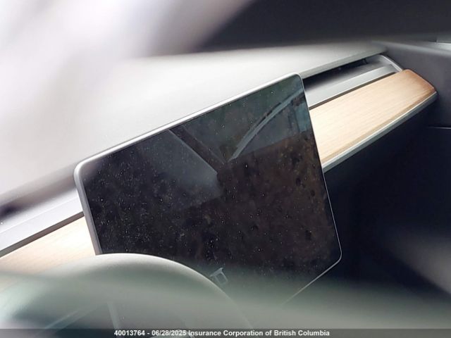 5YJYGDED2MF119435 Tesla Model Y
