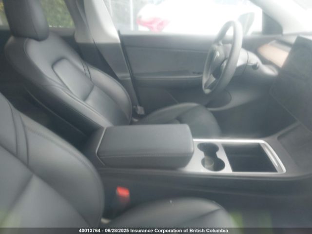 5YJYGDED2MF119435 Tesla Model Y