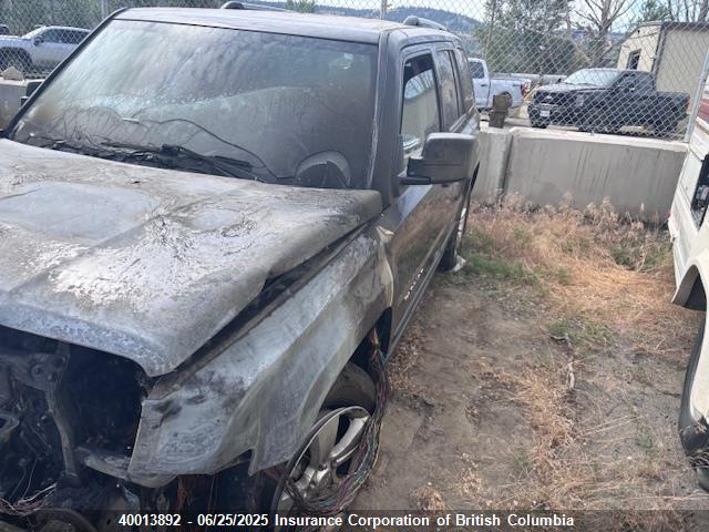 1C4NJRCB2FD136071 Jeep 2015