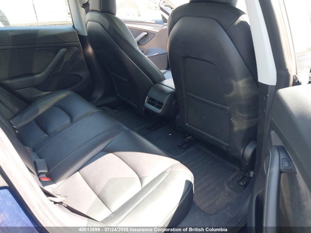 5YJ3E1EA8NF258068 Tesla MODEL 3