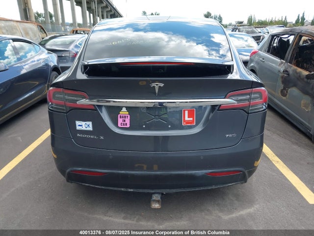 5YJXCDE24JF124041 Tesla MODEL X