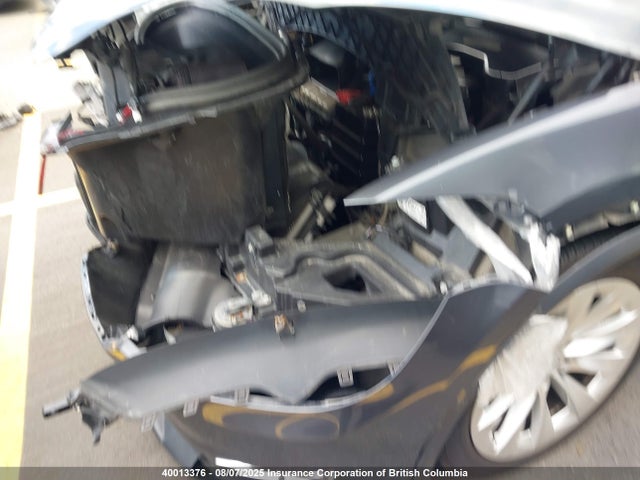 5YJXCDE24JF124041 Tesla MODEL X