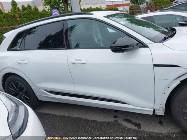 WA14ABGE6RB020017 Audi Q8