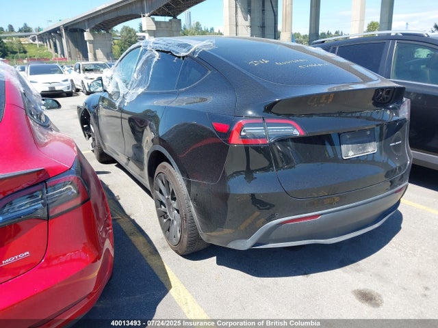 7SAYGDEE9NF368957 Tesla 2022