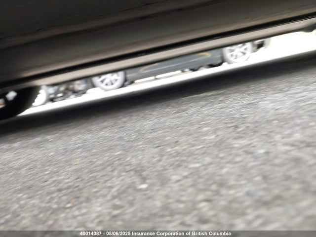 7SAYGDEE9NF347607 Tesla Model Y