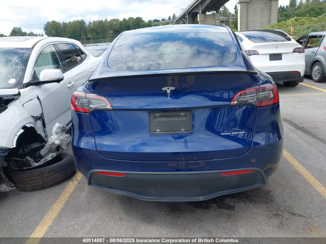 7SAYGDEE9NF347607 Tesla Model Y