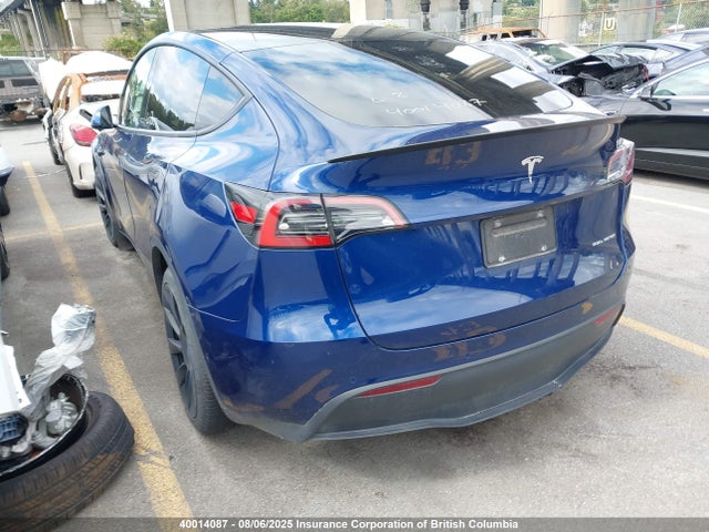 7SAYGDEE9NF347607 Tesla Model Y