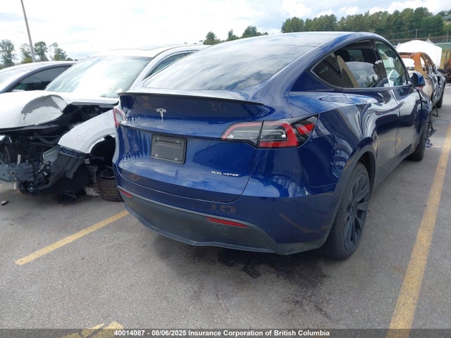 7SAYGDEE9NF347607 Tesla Model Y