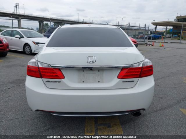 1HGCR2F97FA809083 Honda 2015