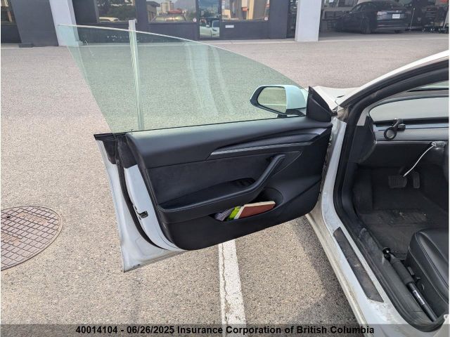 5YJ3E1EB2NF183232 Tesla MODEL 3
