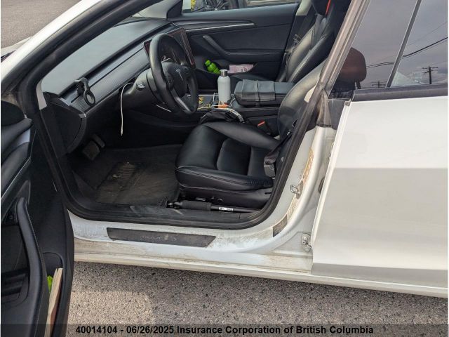 5YJ3E1EB2NF183232 Tesla MODEL 3