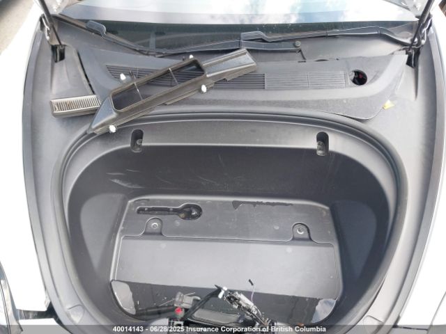 5YJ3E1EA2LF625527 Tesla MODEL 3
