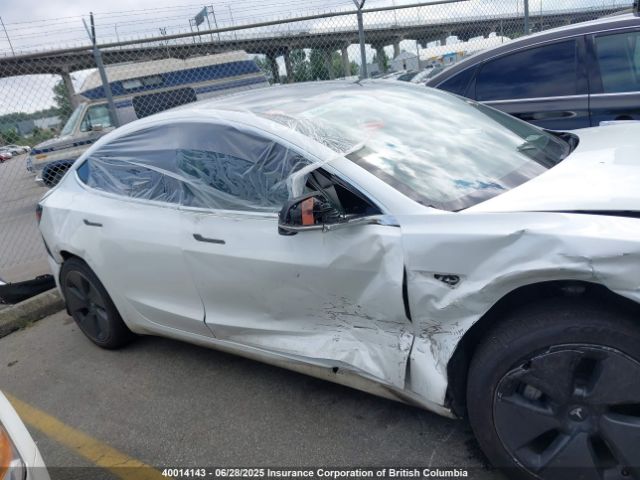 5YJ3E1EA2LF625527 Tesla MODEL 3