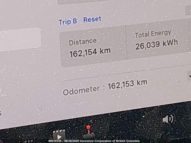5YJ3E1EA2LF625527 Tesla MODEL 3