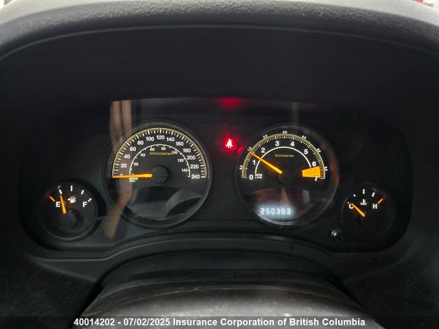 1C4NJPAB9ED757782 Jeep 2014