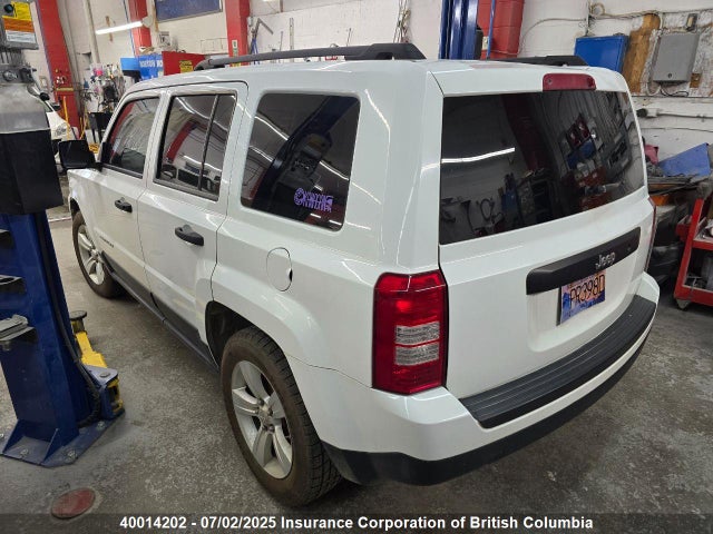 1C4NJPAB9ED757782 Jeep 2014