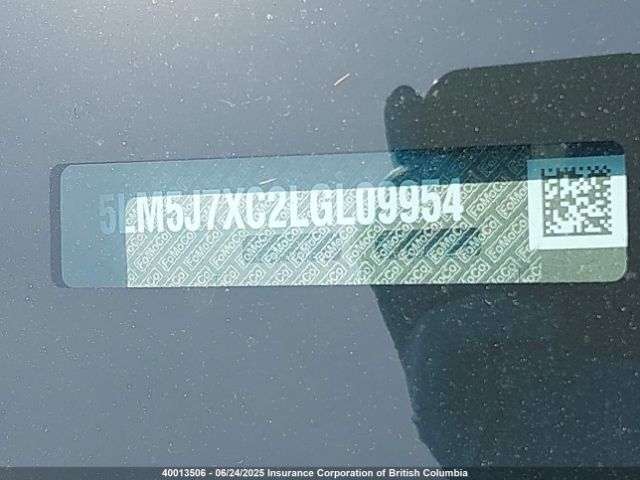 5LM5J7XC2LGL09954 Lincoln 2020
