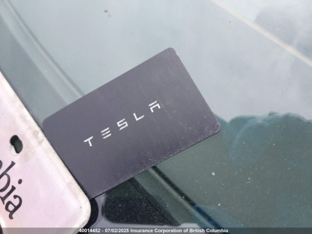 5YJ3E1EB3NF261727 Tesla MODEL 3