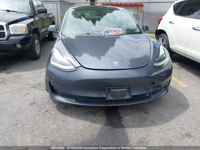 5YJ3E1EB3NF261727 Tesla MODEL 3