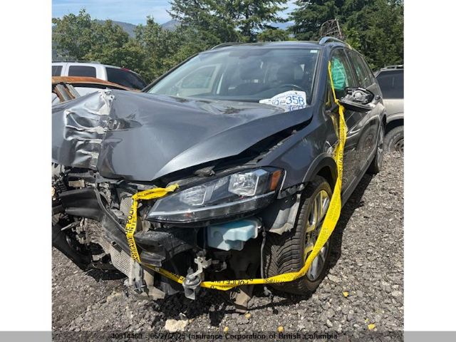3VWH17AU9JM759770 Volkswagen 2018