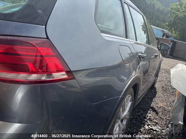 3VWH17AU9JM759770 Volkswagen 2018