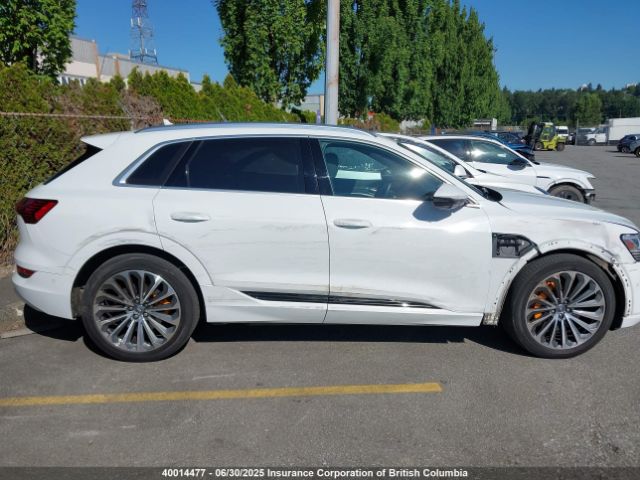 WA1VAAGE8KB023215 Audi E-Tron