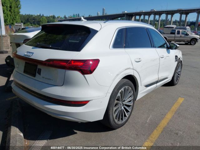 WA1VAAGE8KB023215 Audi E-Tron