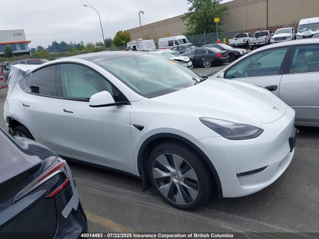 7SAYGDEE3PF765115 Tesla Model Y