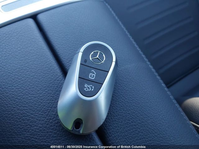 W1KAF4HB8PR129731 Mercedes-Benz m254