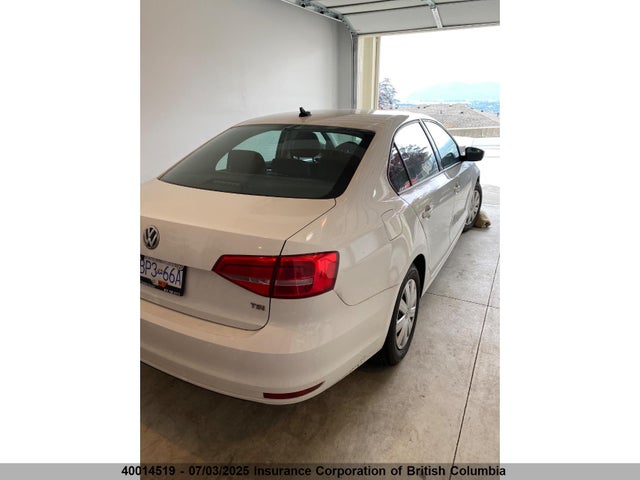3VWD07AJ3FM338254 Volkswagen 2015