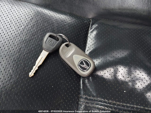 40014536 :رقم المزاد ، 2HHES35834H000427 vin ، 2004 Acura 1.7el Premium مزاد بيع