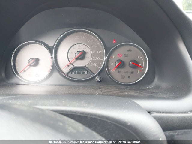 40014536 :رقم المزاد ، 2HHES35834H000427 vin ، 2004 Acura 1.7el Premium مزاد بيع