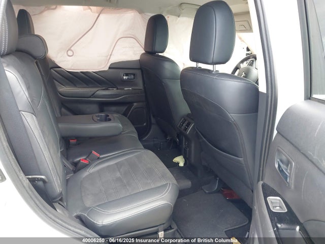 JA4J2VA76NZ608156 Mitsubishi s61-y61