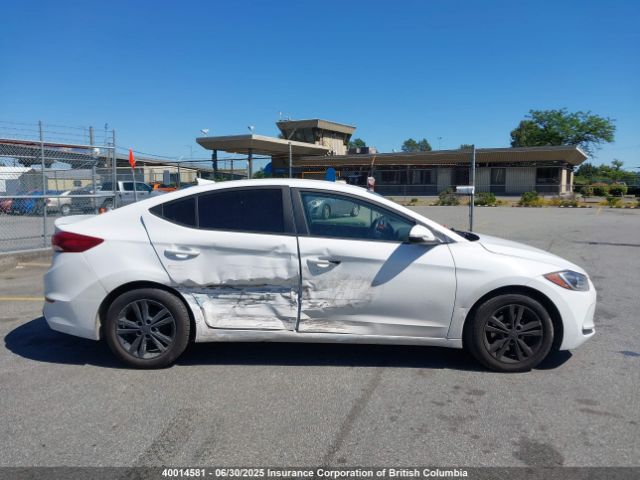 KMHD84LF5HU099268 Hyundai 2017