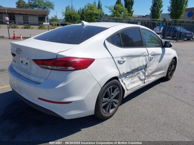KMHD84LF5HU099268 Hyundai 2017