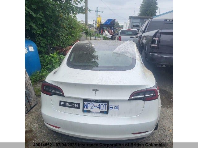 5YJ3E1EAXKF401310 Tesla 2019