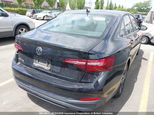 3VWSM7BUXNM026614 Volkswagen tsi