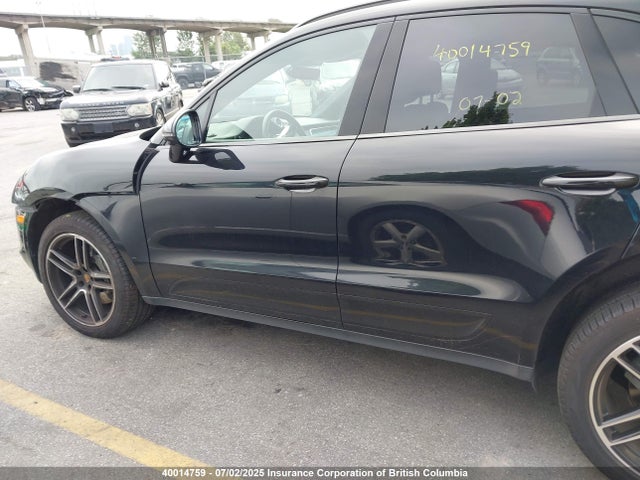 Porsche 2019 2019 WP1AB2A58KLB31990 Image 14