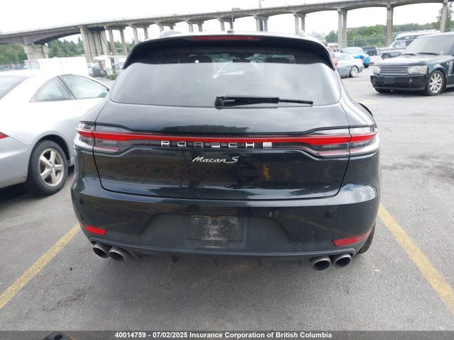 Porsche 2019 2019 WP1AB2A58KLB31990 Image 16