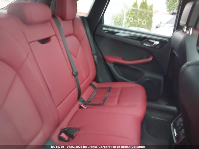Porsche 2019 2019 WP1AB2A58KLB31990 Image 8