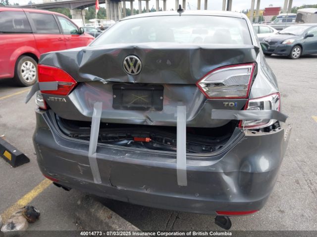 3VWLL7AJ3EM253786 Volkswagen 2014