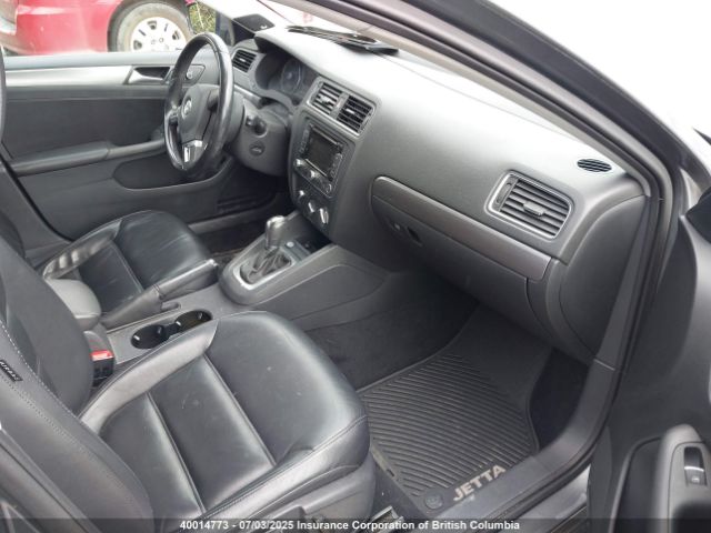 3VWLL7AJ3EM253786 Volkswagen 2014