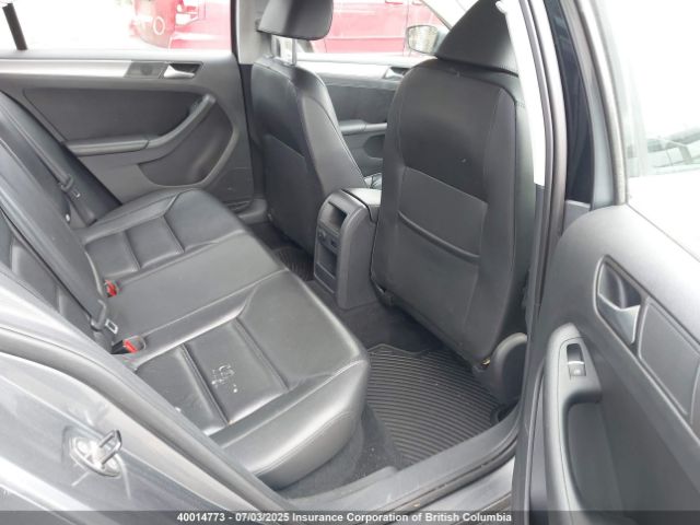3VWLL7AJ3EM253786 Volkswagen 2014