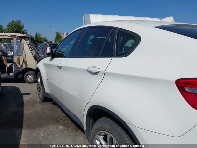 5UXFG2C52E0C42841 BMW 2014