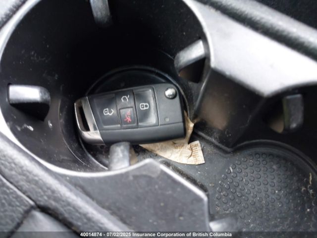 3VW6T7AUXKM010639 Volkswagen 2019